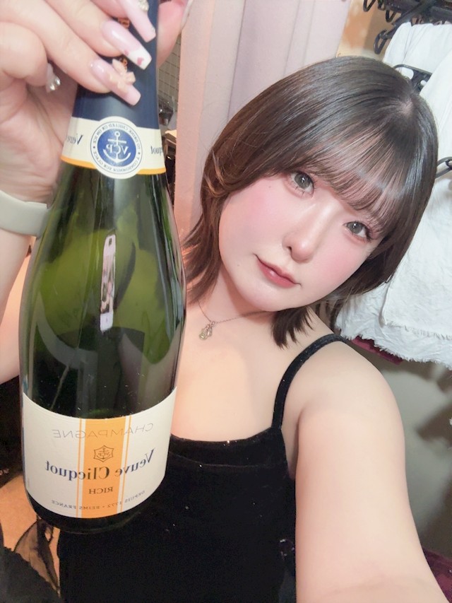 星崎 倖愛プロフィール写真2